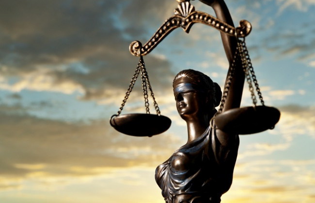 Рішення суду щодо обвинуваченого у придбанні та збуті наркотичних засобів