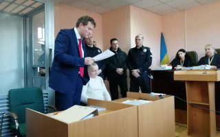Обвинувачуваному у держзраді екс-голові МОЗ Криму Дніпровський райсуд Києва продовжив арешт