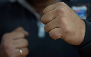 ЧП в Прикарпатье: пьяные директор школы и физрук избили полицейского