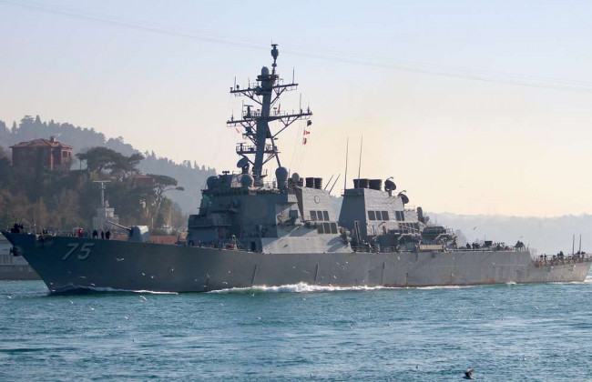 Эскалация конфликта с РФ: Москва следит за эсминцем США в Черном море