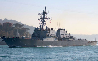 Эскалация конфликта с РФ: Москва следит за эсминцем США в Черном море