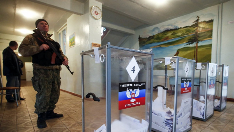 Организовывала «выборы» в ОРДЛО: в Донецкой области задержали пособницу террористов