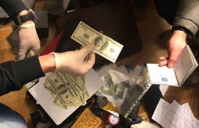 Продавали липовые акции Tesla: копы разоблачили преступную банду