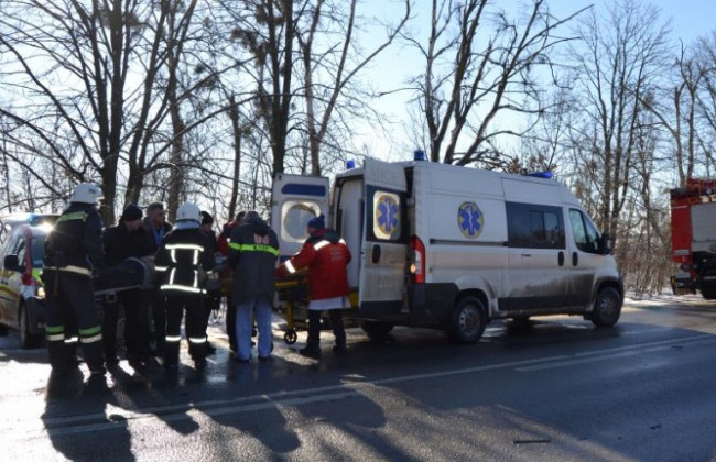 Смертельное ДТП с ребенком под Ровно: погибло три человека