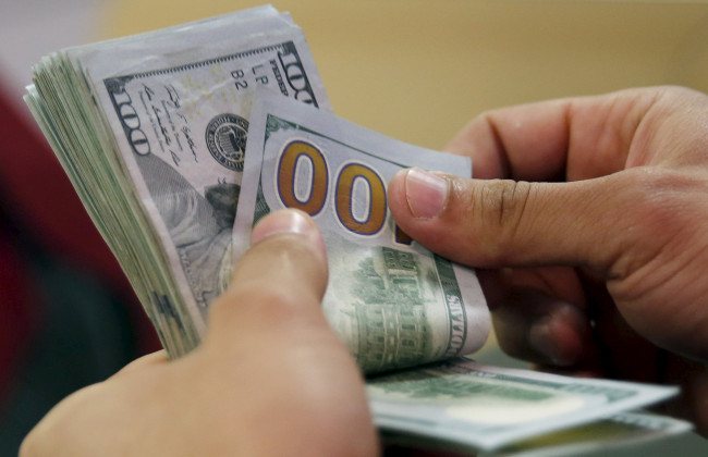 Вимагав $10 тисяч: на хабарі затримали командира однієї з військових частин Рівненщини