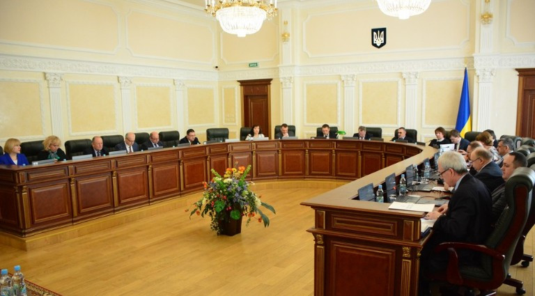 Вища рада правосуддя звільнила суддю з Дніпра