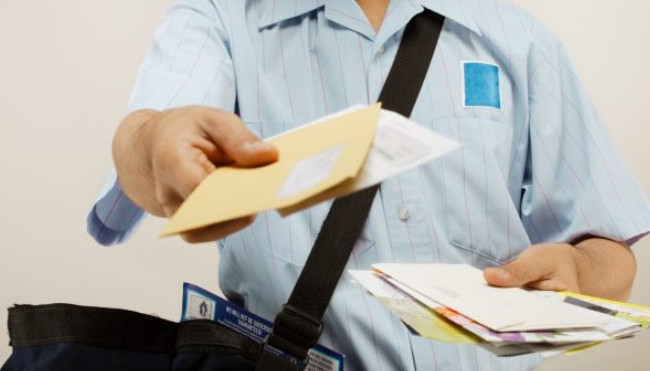 Колектори розсилають фальшиві судові повістки у Харківській області