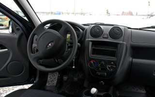 Тела нашли в автомобиле: под Винницей загадочно погибли мужчина и женщина