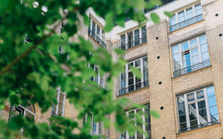 Скандал у школі Києва: невідомий розіслав повідомлення з попередженням про теракт