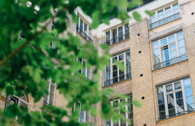 Скандал у школі Києва: невідомий розіслав повідомлення з попередженням про теракт