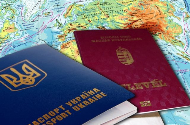 Имел двойное гражданство: в Черновицкой области уволили чиновника