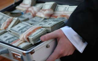 З’явився висновок експерта щодо скасування статті про незаконне збагачення