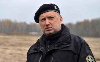 Війна забрала життя 13 тисяч українців, — Турчинов