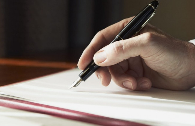 Перші нотаріуси та державні реєстратори підтвердили професійну компетентність