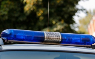 Полицейский насмерть сбил пешехода под Киевом и покинул место ДТП