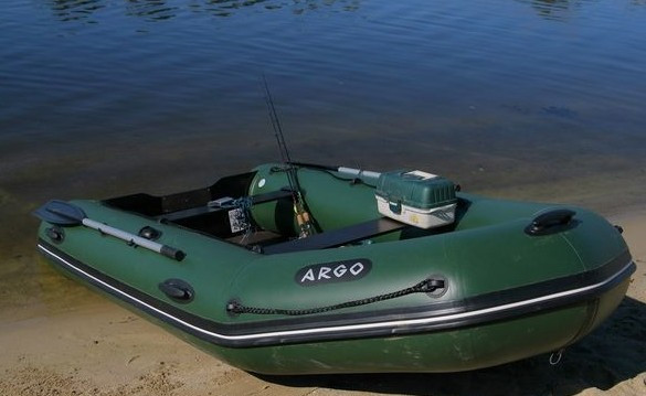 Мертвый в надувной лодке: Волынь всколыхнула загадочная смерть