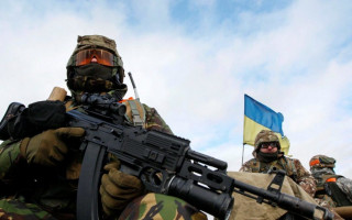 Бойцы ВСУ подбили технику боевиков на Донбассе: первые подробности