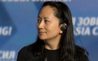 Финансовый директор Huawei подала в суд на правоохранителей Канады