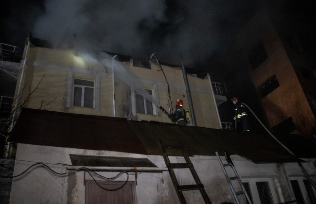Масштабный пожар в столице: горел трехэтажный дом