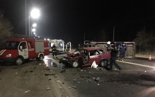 Микроавтобус снес легковушку: смертельное ДТП под Винницей