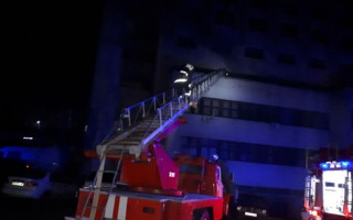 В Черновцах вспыхнул серьезный пожар в отеле