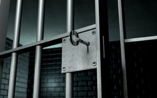 Чи можна обґрунтовувати продовження запобіжного заходу додатковим часом на розслідування: рішення ЄСПЛ