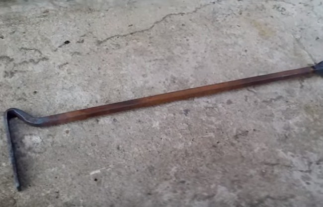 Моторошне вбивство на Вінниччині: жінка кочергою вбила брата