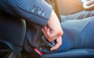 510 грн за непристебнутий пасок безпеки: в Раді зареєстрували законопроект
