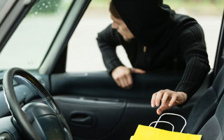 В Херсоне у прокурора украли сумку с личными документами и печатью