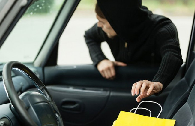 В Херсоне у прокурора украли сумку с личными документами и печатью