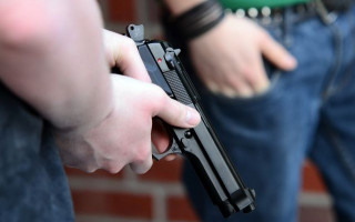 Багато постраждалих: банду рекетирів затримали на Житомирщині