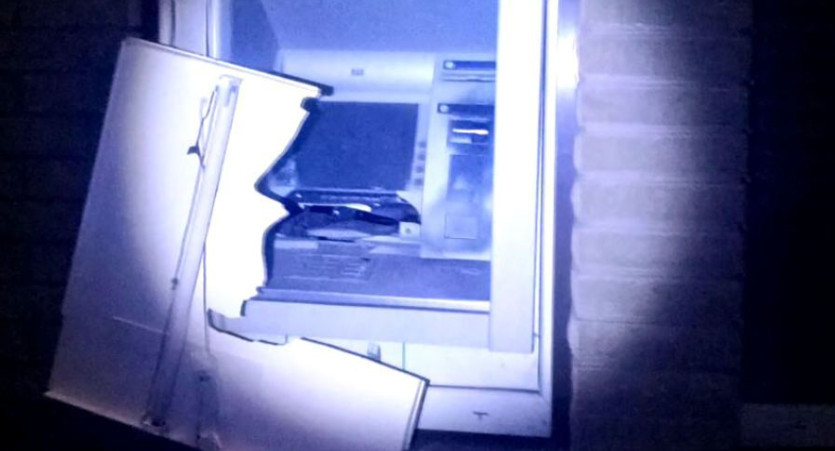 В Запорожье неизвестные подорвали банкомат: есть подробности