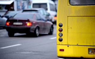 Происшествие на Закарпатье: мать и дочь вылетели из маршрутки на полном ходу