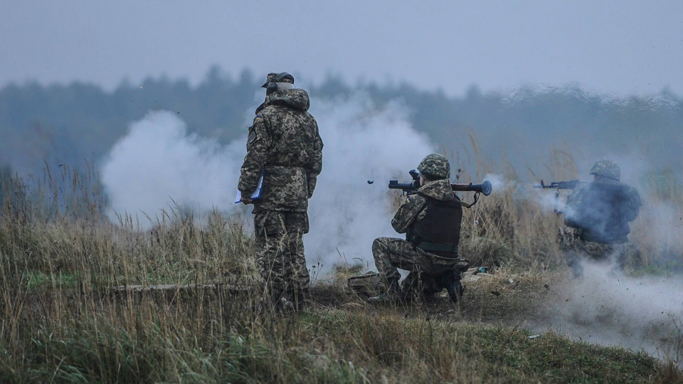 Огневую точку боевиков уничтожили в Донбассе: яркое видео