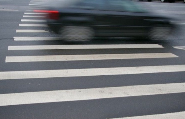 ДТП в центре Николаева: джип снес беременную женщину на «зебре»