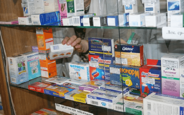 В Украине запретили ряд медицинских препаратов: какие лекарства исчезнут из продажи