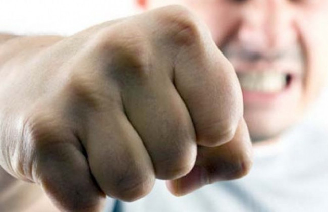 Неизвестные избили журналиста в Киеве: есть подробности