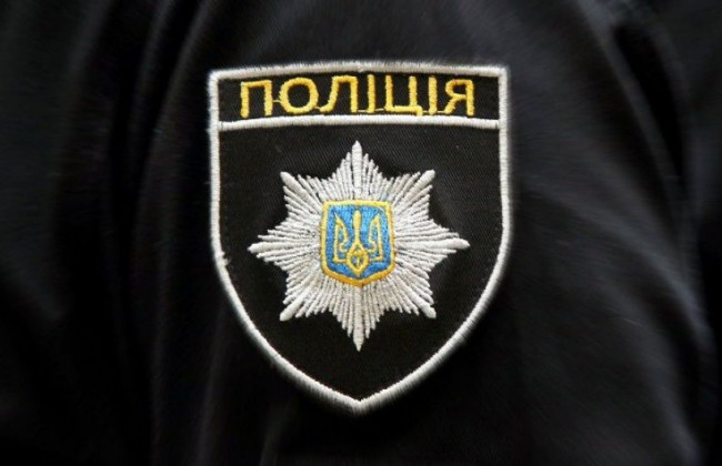 Моторошна знахідка: скелетований труп жінки знайшли у полі