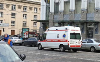 Внезапная смерть: на перроне метро в Киеве умер мужчина