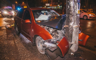 Серьезное ДТП в Киеве: Skoda врезалась в Lanos с ребенком в салоне