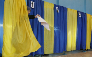 Вибори-2019: хто може голосувати та які документи необхідно мати з собою