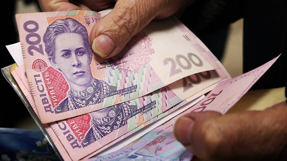 Пенсия в Украине: в правительстве рассказали, кто получил надбавки к выплатам