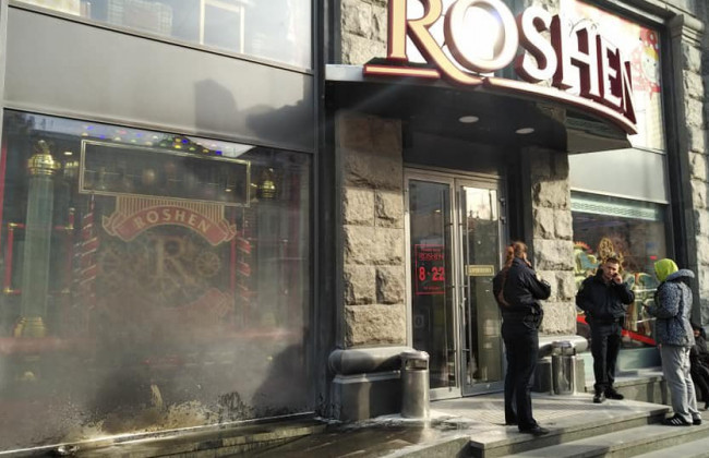 Пожар в магазине Roshen: полиция задержала еще одного поджигателя