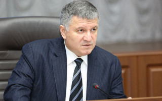 Аваков запропонував робити засідання Кабміну закритими