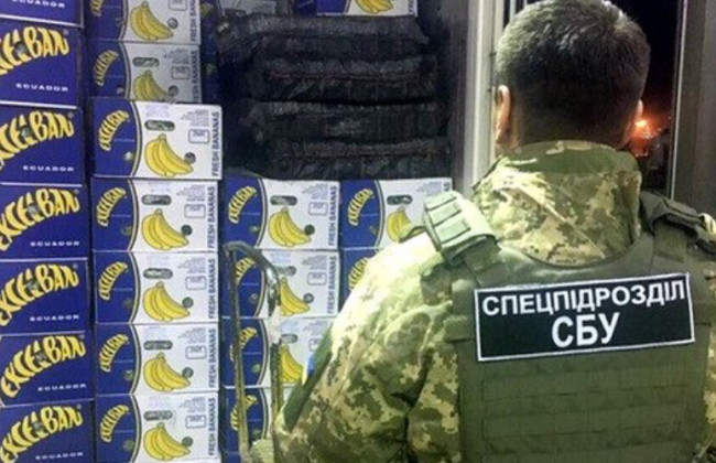 Под видом бананов: в Украину пытались ввести наркотики на $51 млн