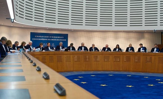 Відсутність адвоката у засіданні: рішення КГС ВС щодо застосування практики ЄСПЛ