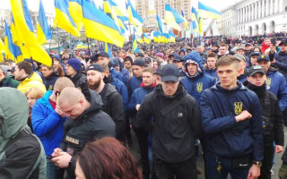 Протесты в Киеве: националисты выдвинулись к Администрации Президента