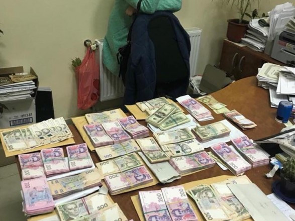 Подкуп членов избиркомов: копы разоблачили незаконную схему под Одессой