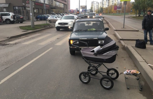 Сбил коляску с ребенком на «зебре»: появились новые подробности ДТП в Хмельницком