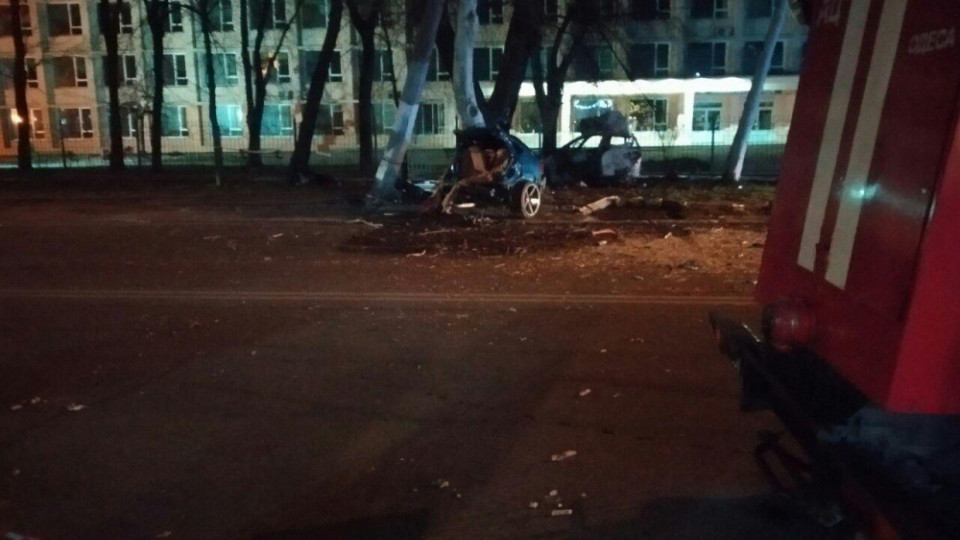 Машину разорвало: в Одессе произошло ужасное ДТП